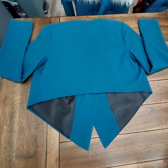 Love 21 by Forever 21 Lapel Cropped Lined Blazer Teal Green size Petite Small - Picture 2 of 8